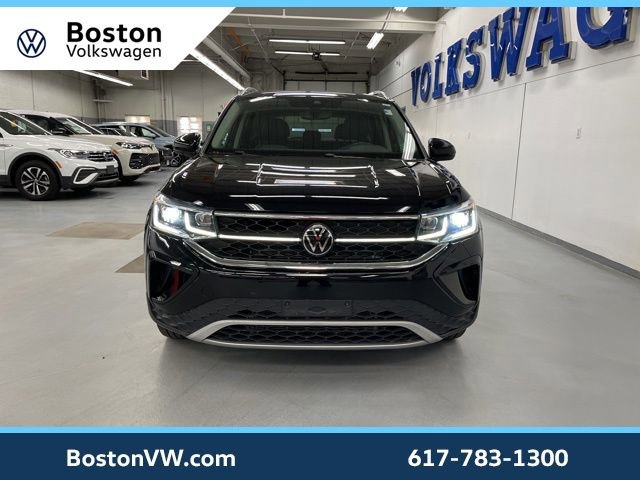 Used 2023 Volkswagen Taos SEL image 6