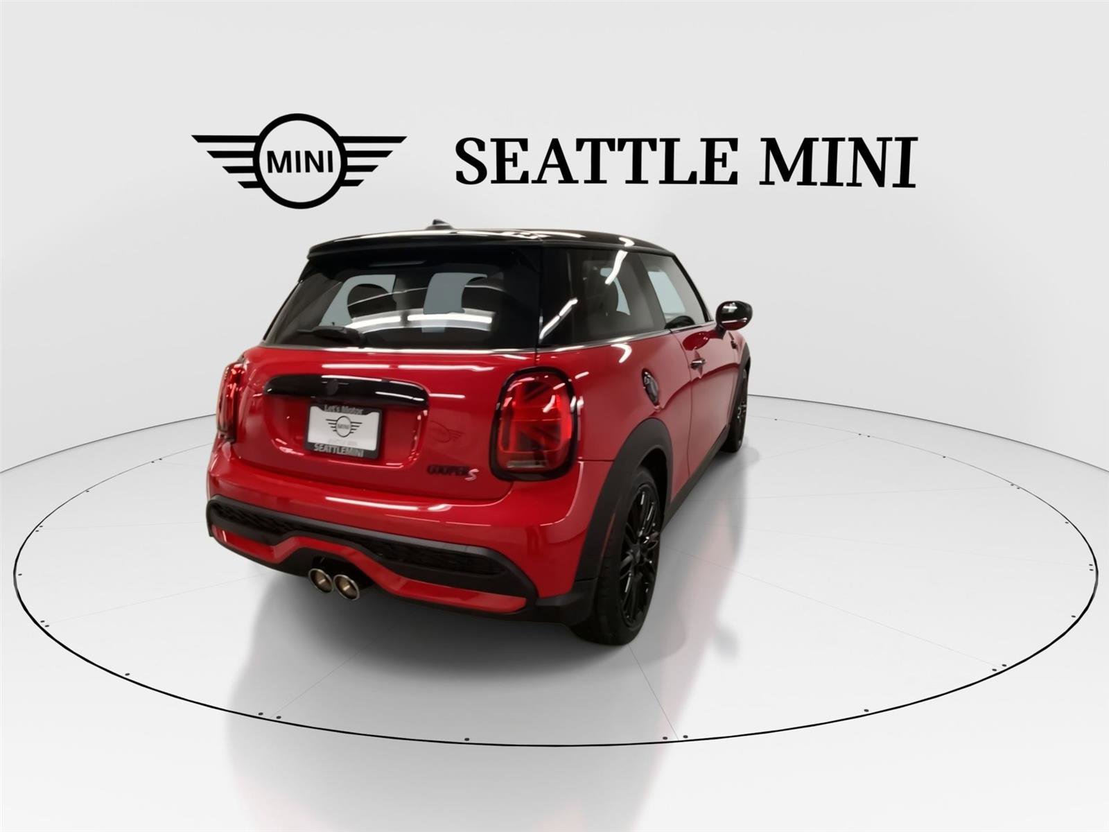 Used 2023 MINI Cooper S w/ Driver Assistance Package image 10