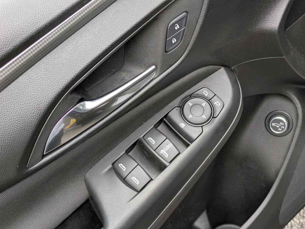 Certified 2024 Buick Envista Avenir FWD image 10