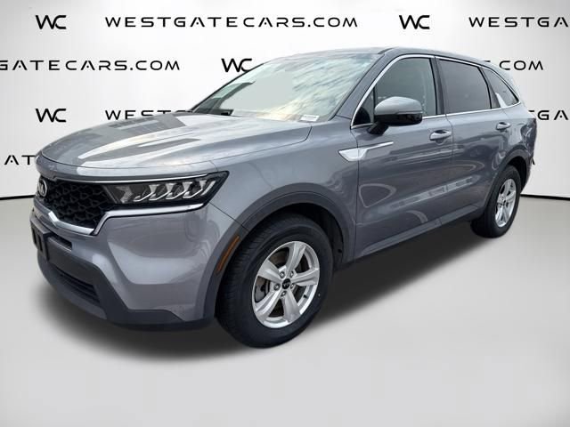 Used 2021 Kia Sorento LX image 1