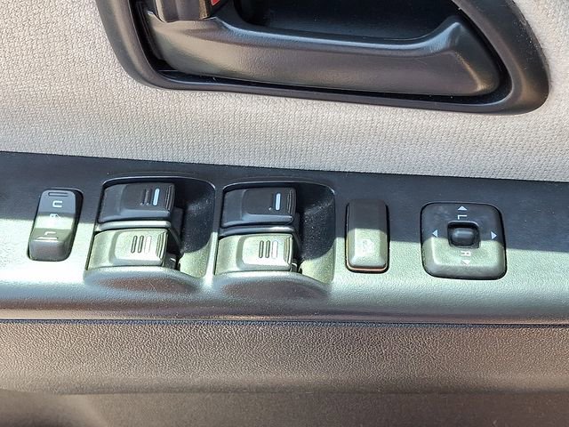 Used 2007 Chevrolet Colorado LT w/ LT Preferred Equipment Group AWD/4WD image 15