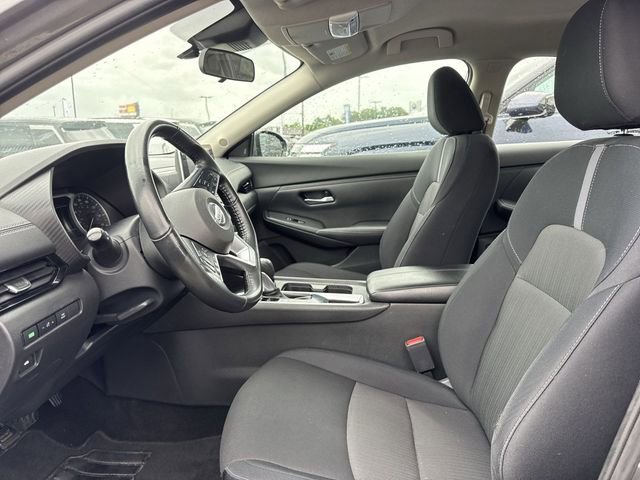 Used 2022 Nissan Sentra SV w/ Trunk Package FWD image 11