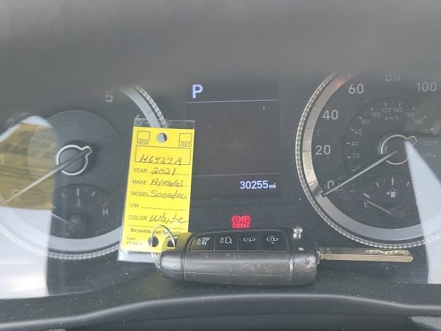 Certified 2021 Hyundai Sonata SE w/ Cargo Package FWD image 6