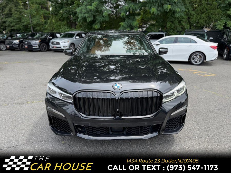 Used 2022 BMW 750Li xDrive AWD/4WD image 12
