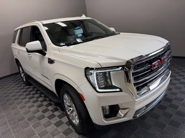 Used 2021 GMC Yukon SLT w/ SLT Premium Package image 2