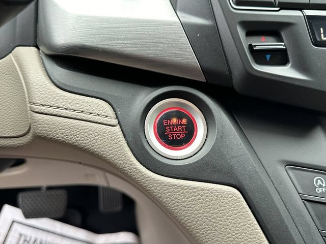New 2024 Honda Odyssey Sport image 32