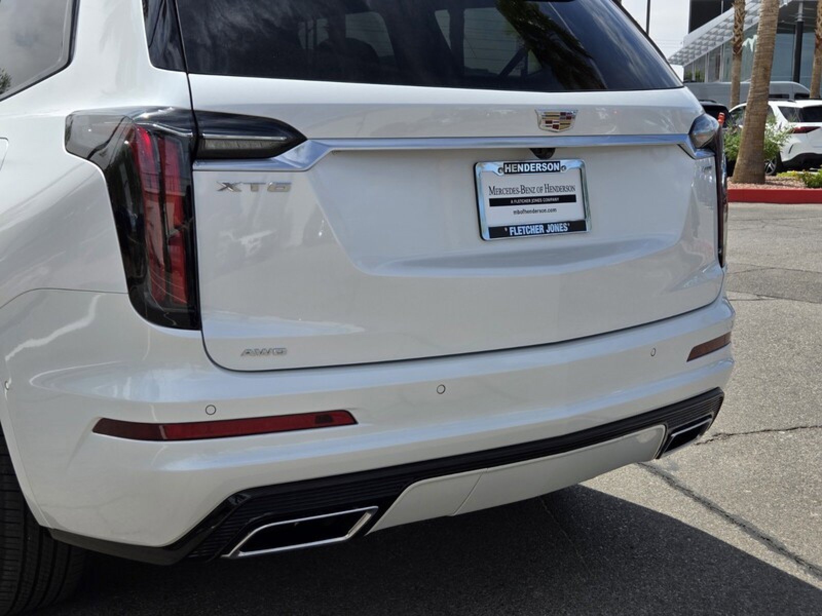 Used 2023 Cadillac XT6 Sport w/ Platinum Package AWD/4WD image 4