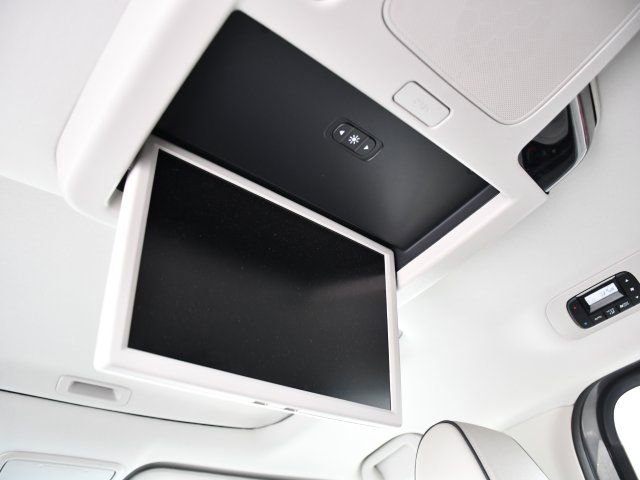 Used 2025 Honda Odyssey Elite image 16