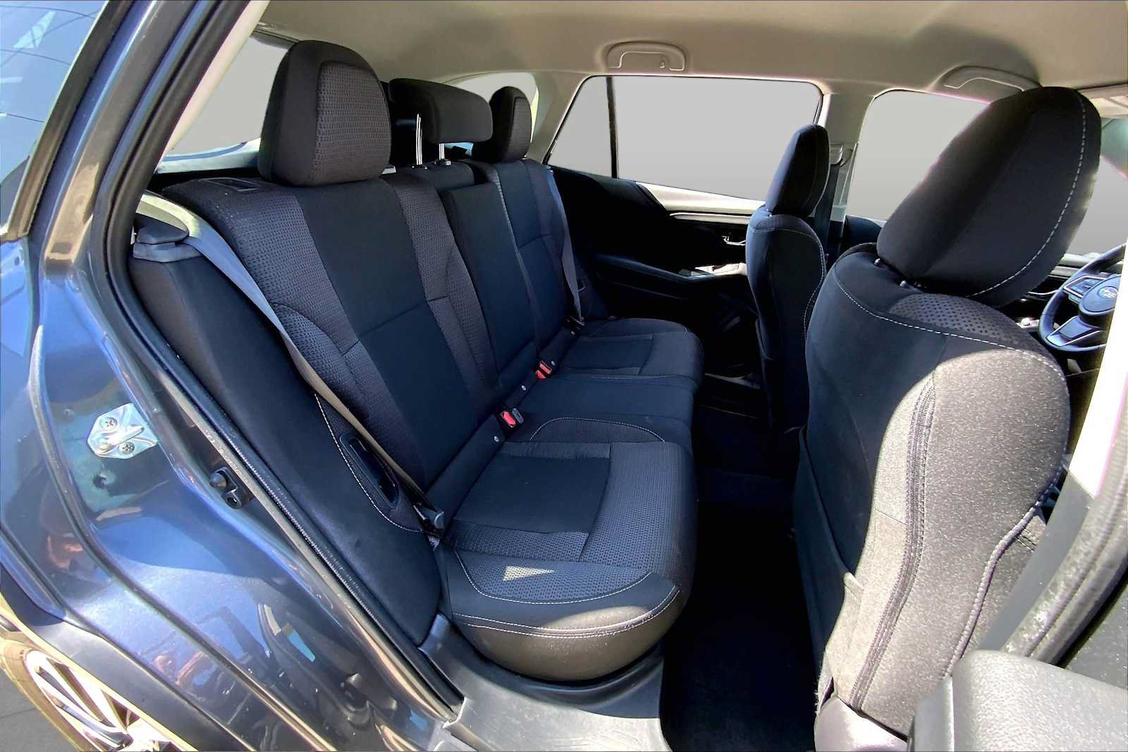 Certified 2025 Subaru Outback Premium AWD/4WD image 19