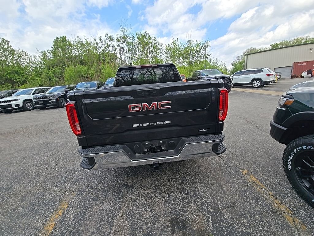 Used 2025 GMC Sierra 1500 SLT image 6