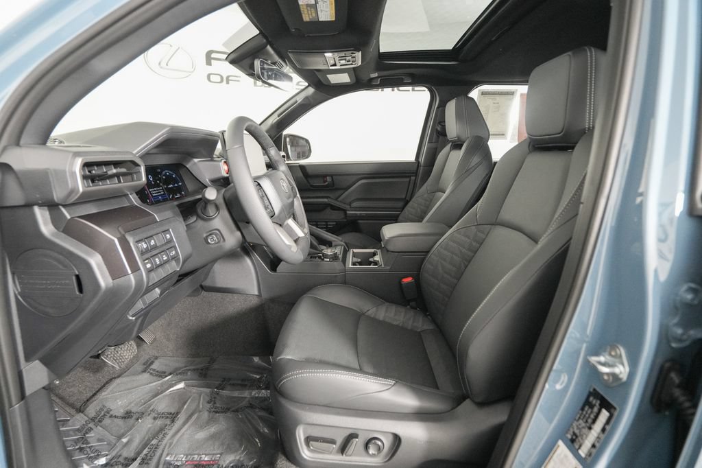 Used 2026 Toyota 4Runner TRD Off-Road Premium AWD/4WD image 9
