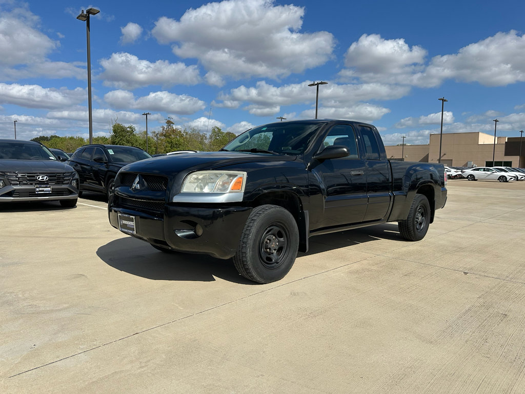 Used 2007 Mitsubishi Raider LS