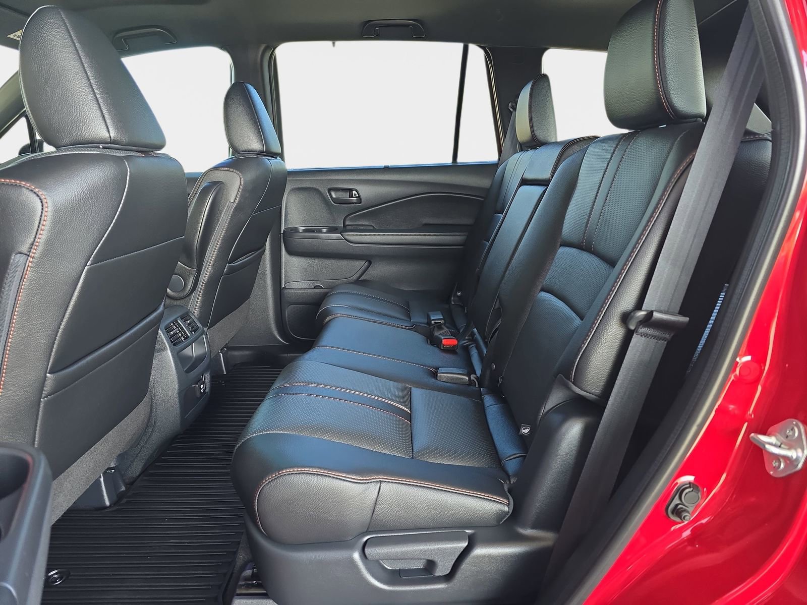 Certified 2023 Honda Passport TrailSport image 16