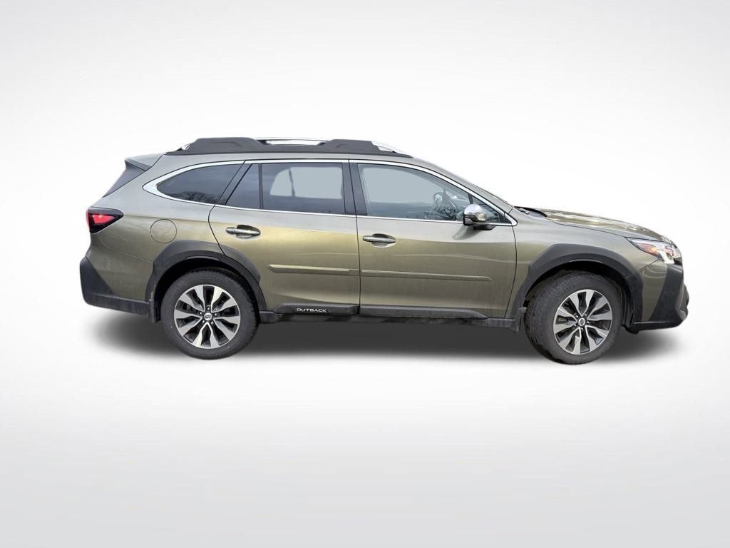 Used 2023 Subaru Outback Touring XT w/ Tech Package 2 image 5