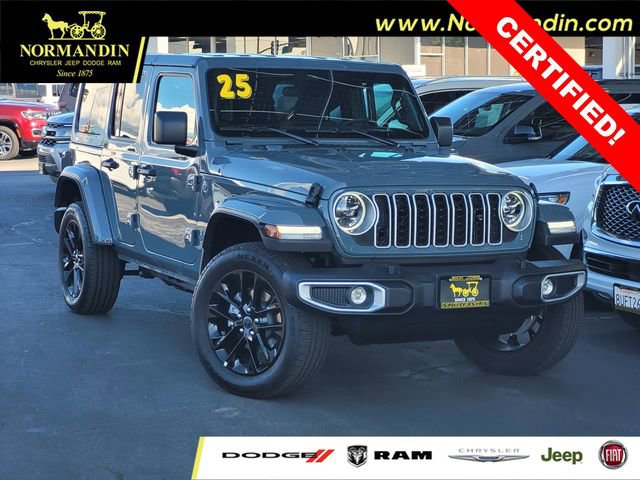 Certified 2025 Jeep Wrangler Unlimited Sahara w/ Safety Group AWD/4WD image 1