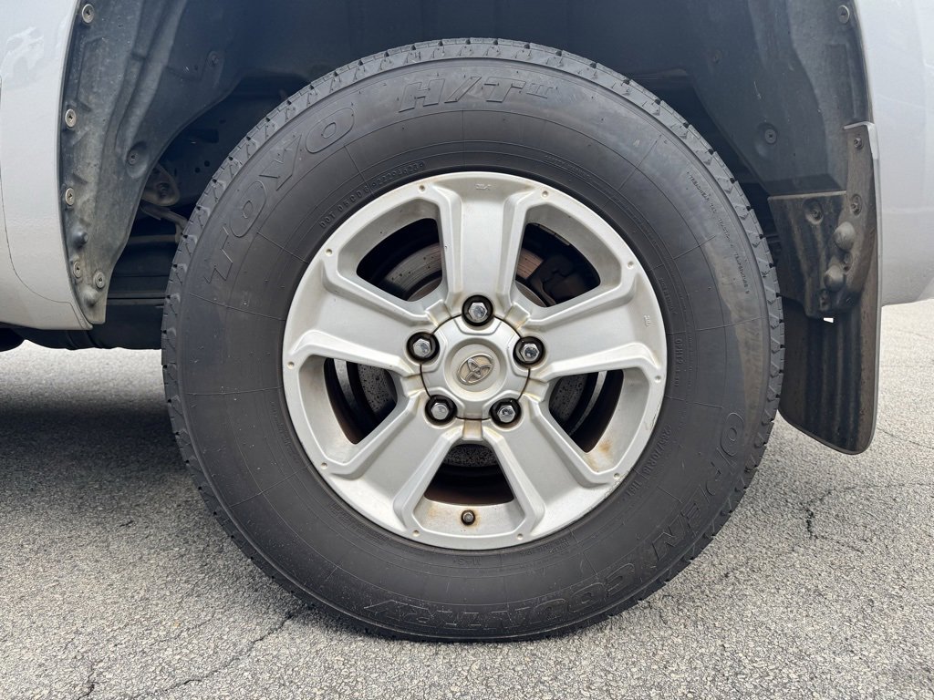 Used 2016 Toyota Tundra SR5 image 10
