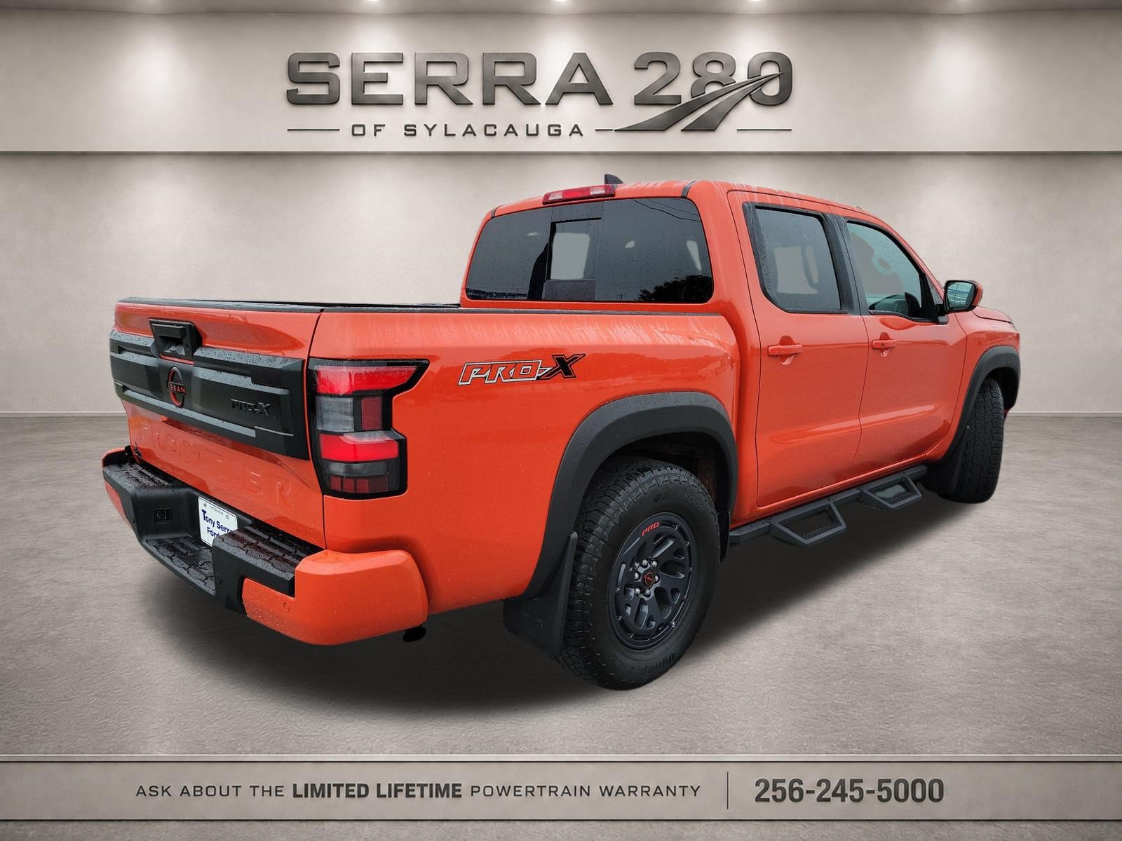 Used 2025 Nissan Frontier Pro-X RWD image 5