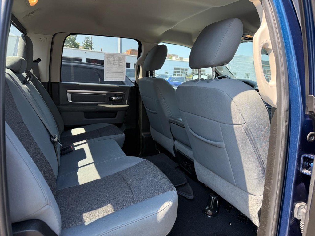 Used 2019 RAM 1500 Big Horn AWD/4WD image 11