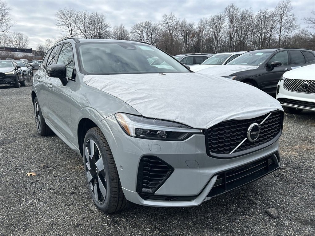 New 2025 Volvo XC60 T8 Plus w/ Protection Package Premier image 2