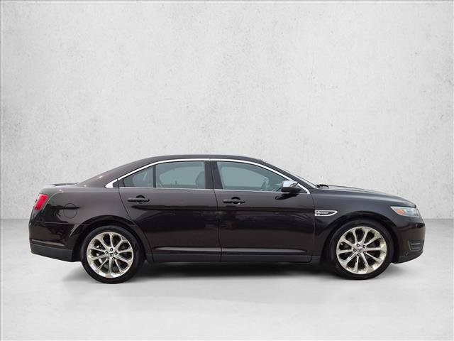 Used 2013 Ford Taurus Limited FWD image 4