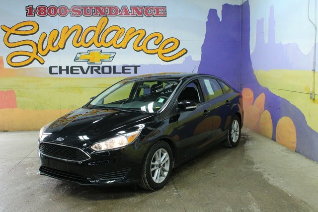 Used 2017 Ford Focus SE image 2