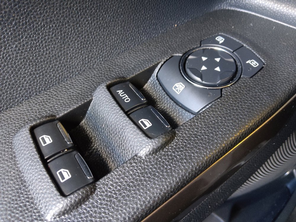 Used 2019 Ford EcoSport SE image 27