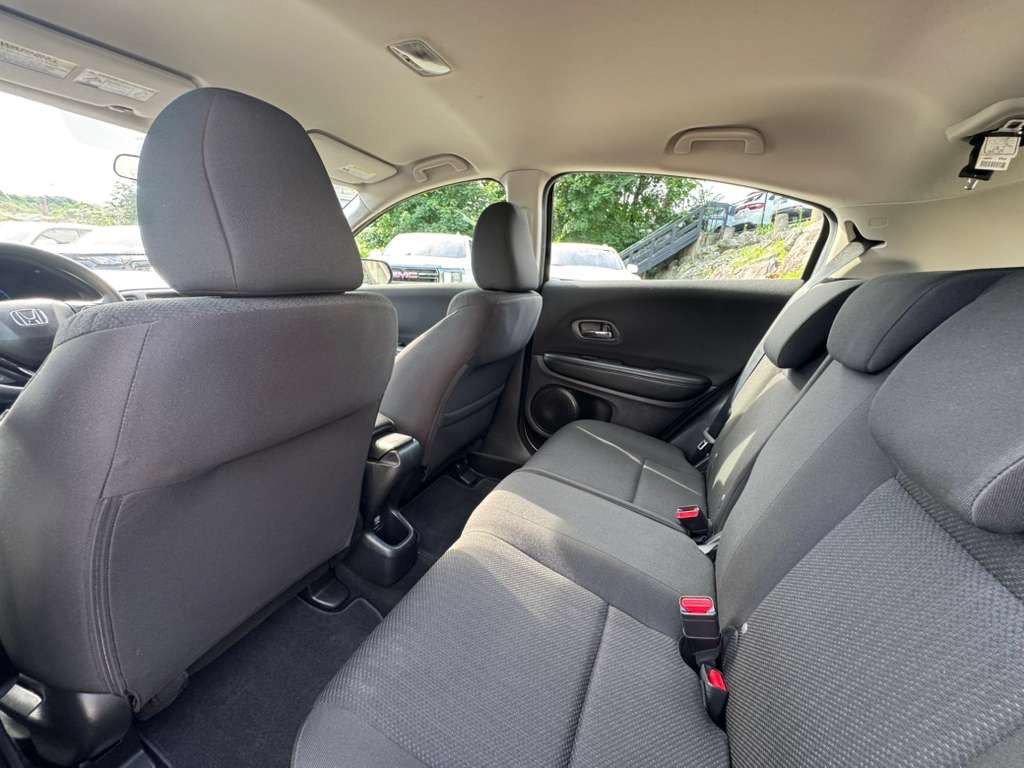 Used 2016 Honda HR-V LX image 20
