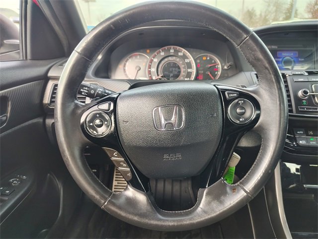 Used 2017 Honda Accord Sport image 16