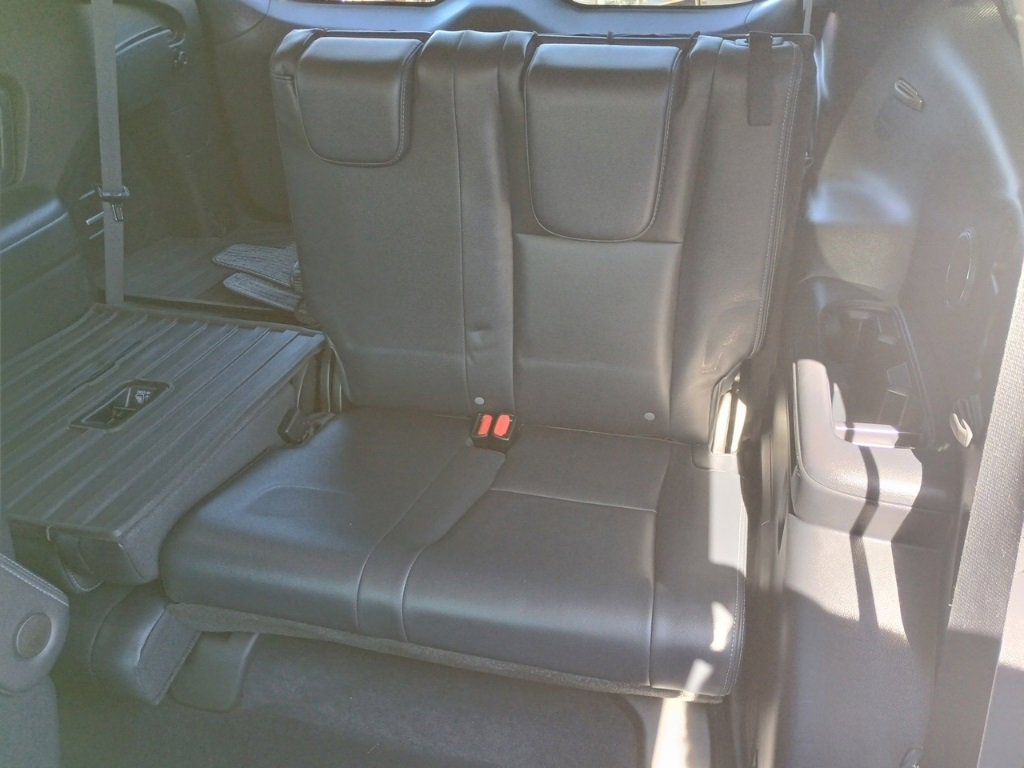 Certified 2022 Subaru Ascent Limited w/ Technology Package image 18