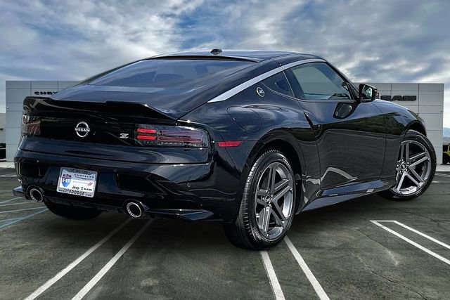 Used 2023 Nissan Z w/ Floor Mat Package RWD image 13