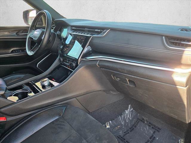 Used 2021 Jeep Grand Cherokee L Laredo image 23