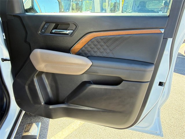 Certified 2024 GMC Canyon Denali image 14