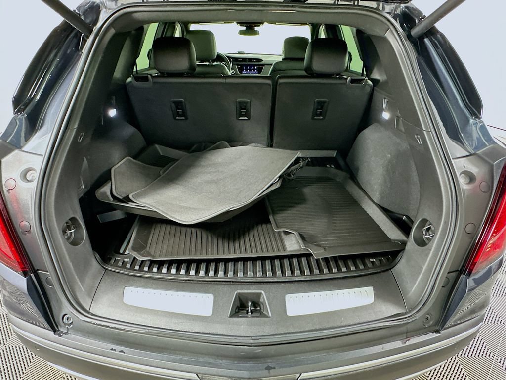 Used 2021 Cadillac XT5 Premium Luxury w/ LPO, Floor Liner Package FWD image 26