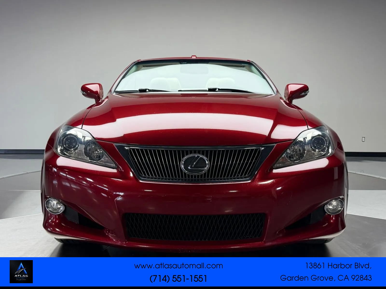 Used 2010 Lexus IS 350C RWD image 3