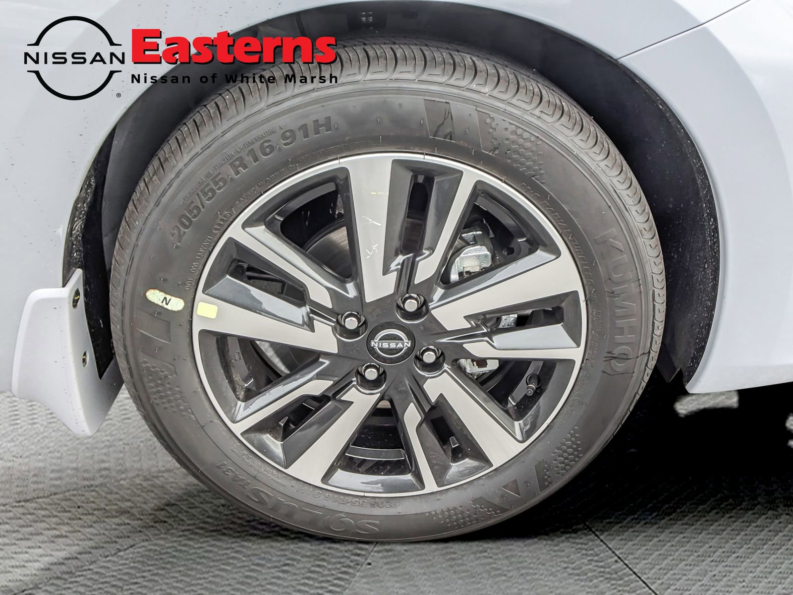 New 2025 Nissan Versa SV w/ Trunk Package image 26