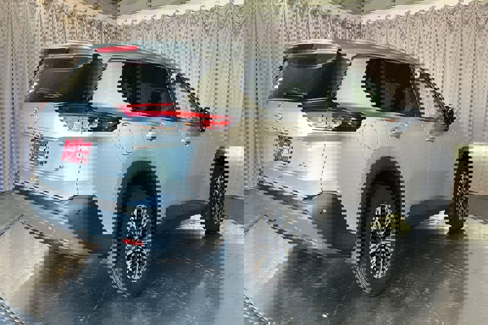 Certified 2023 Nissan Rogue SV w/ SV Premium B Package image 3