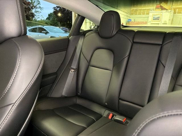 Used 2022 Tesla Model 3 Long Range AWD/4WD image 23