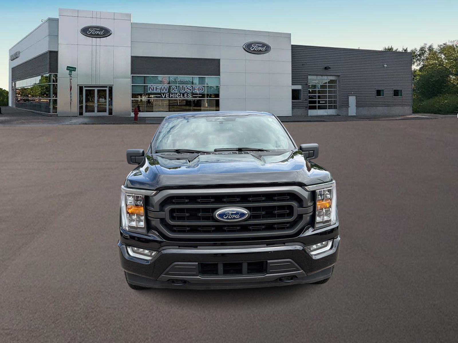 Used 2023 Ford F150 XLT w/ Equipment Group 302A High AWD/4WD image 3