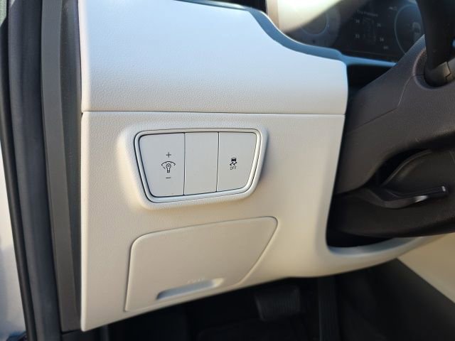 Used 2024 Hyundai Tucson SE FWD image 14