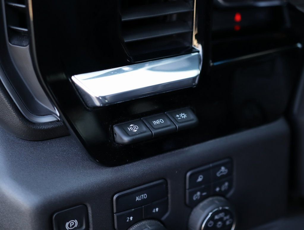 Used 2024 Chevrolet Silverado 1500 LTZ w/ Technology Package image 10