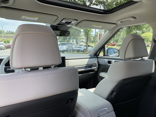 Used 2024 Hyundai Santa Fe Limited image 45