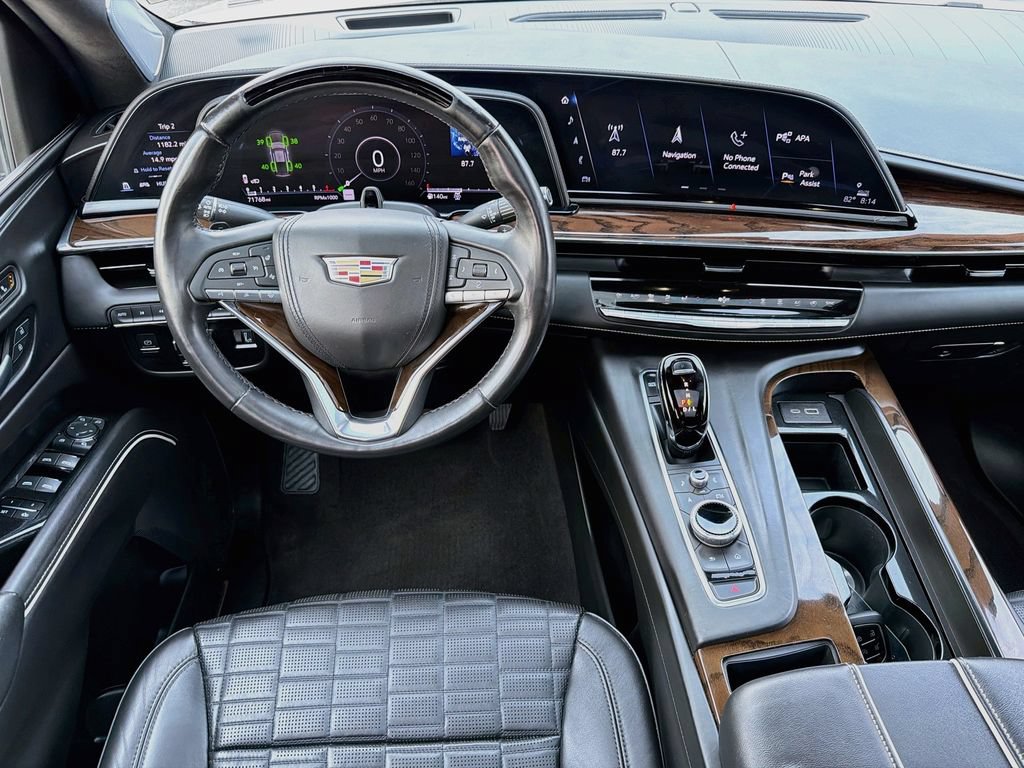 Used 2023 Cadillac Escalade ESV Sport Platinum w/ LPO, ONYX Package AWD/4WD image 24