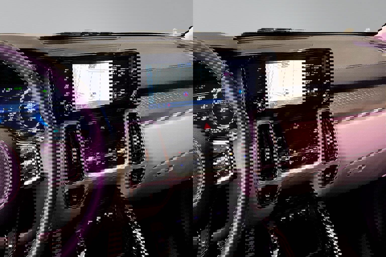 Used 2023 Kia Sorento SX Prestige w/ Panoramic Sunroof Package image 9