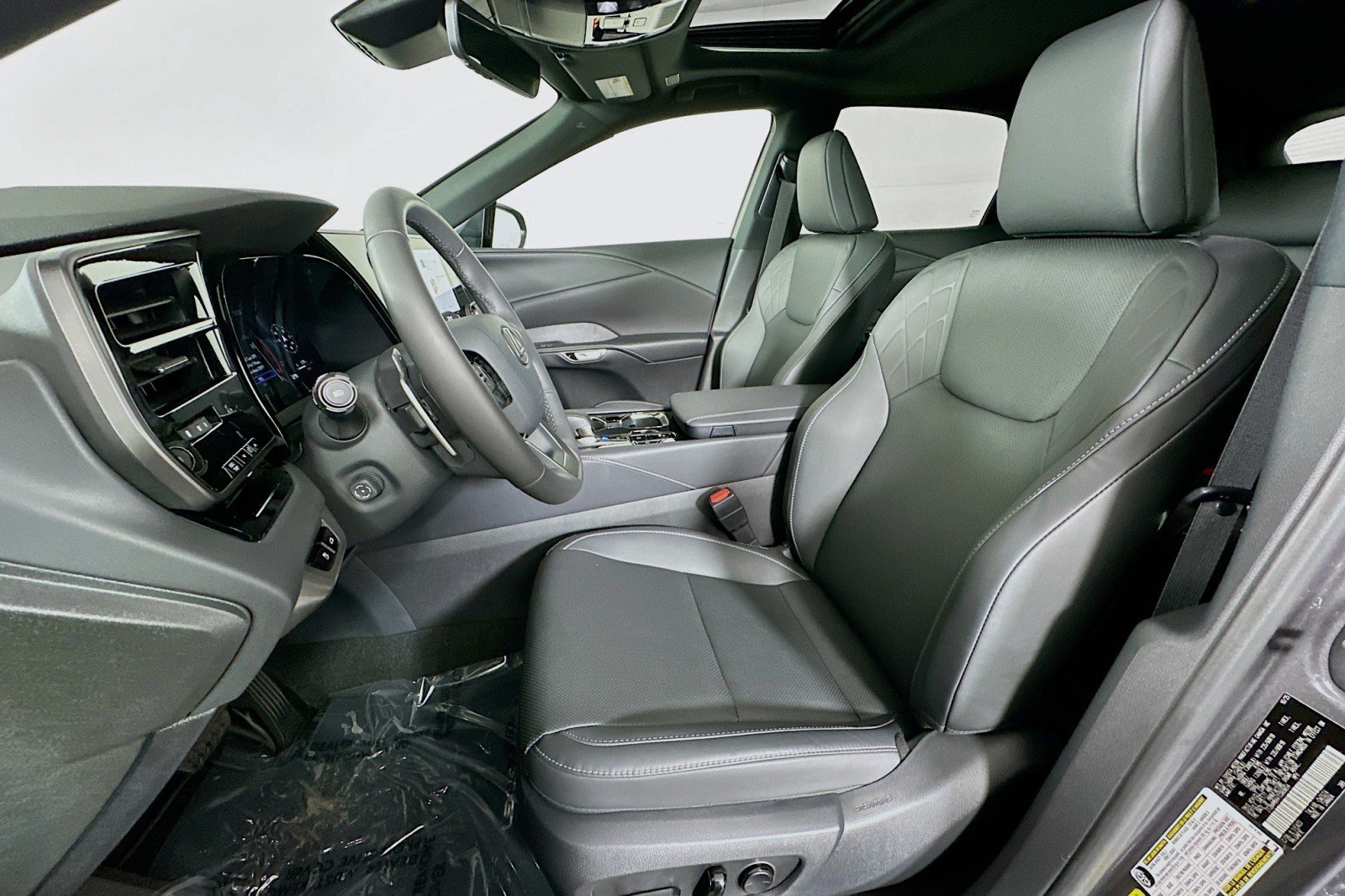 Used 2026 Lexus RX 350 FWD w/ Accessory Package (P1) image 18