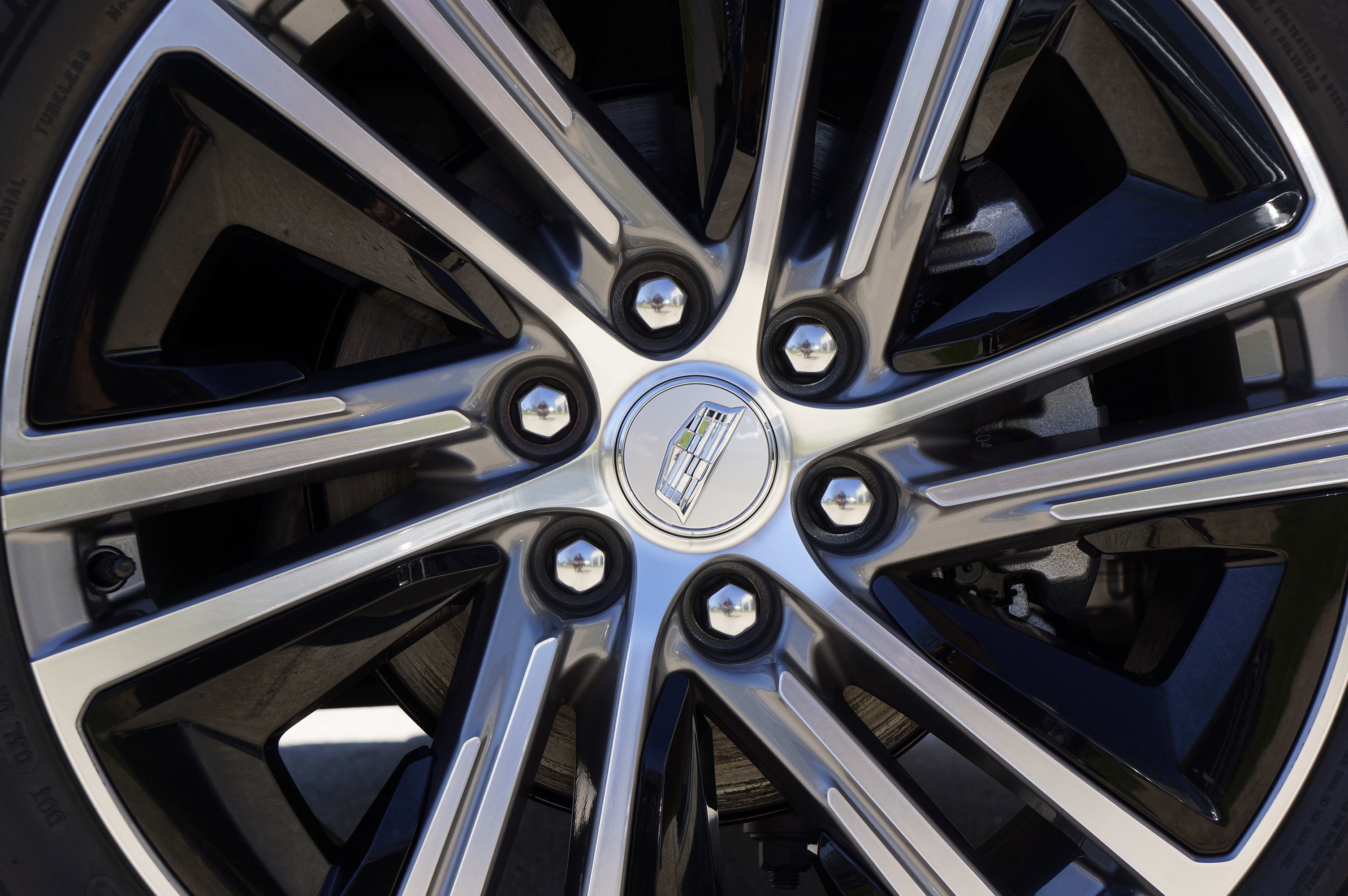 New 2026 Cadillac Lyriq Premium Sport image 18