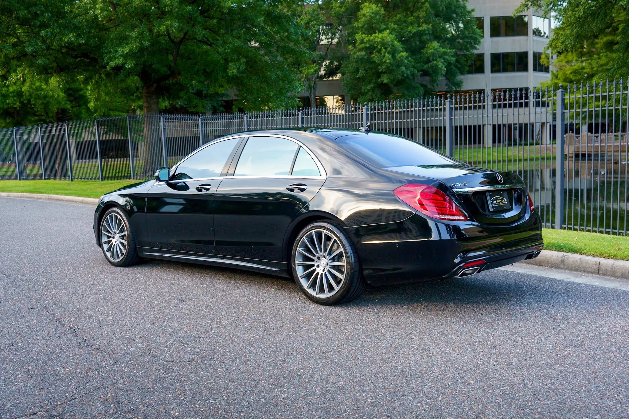Used 2015 Mercedes-Benz S 550 Sedan image 9