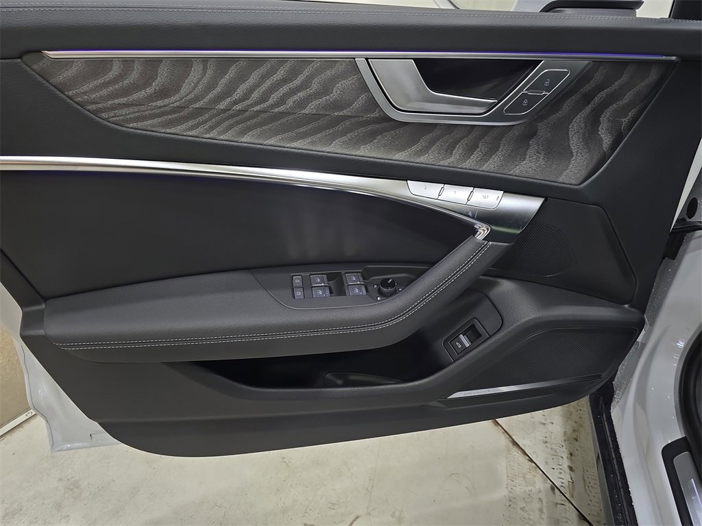 New 2025 Audi A6 Premium Plus image 27