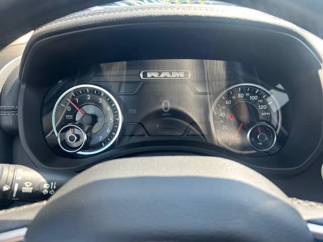 Used 2019 RAM 1500 Laramie AWD/4WD image 15