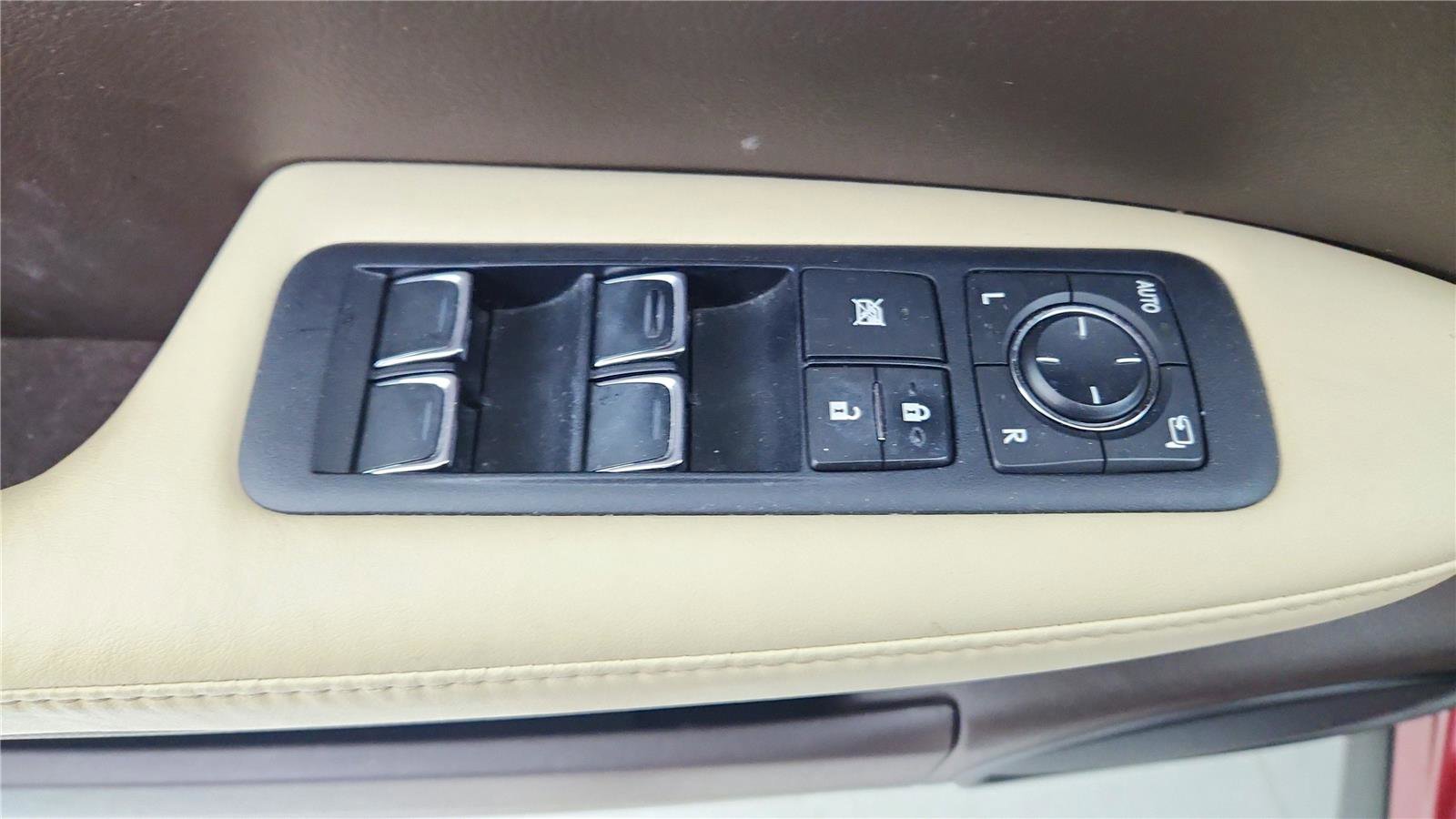 Used 2016 Lexus RX 350 AWD w/ Premium Package image 12