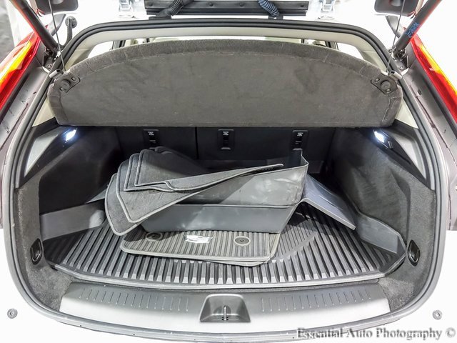 Certified 2023 Cadillac XT4 Luxury w/ Cold Weather Package image 20